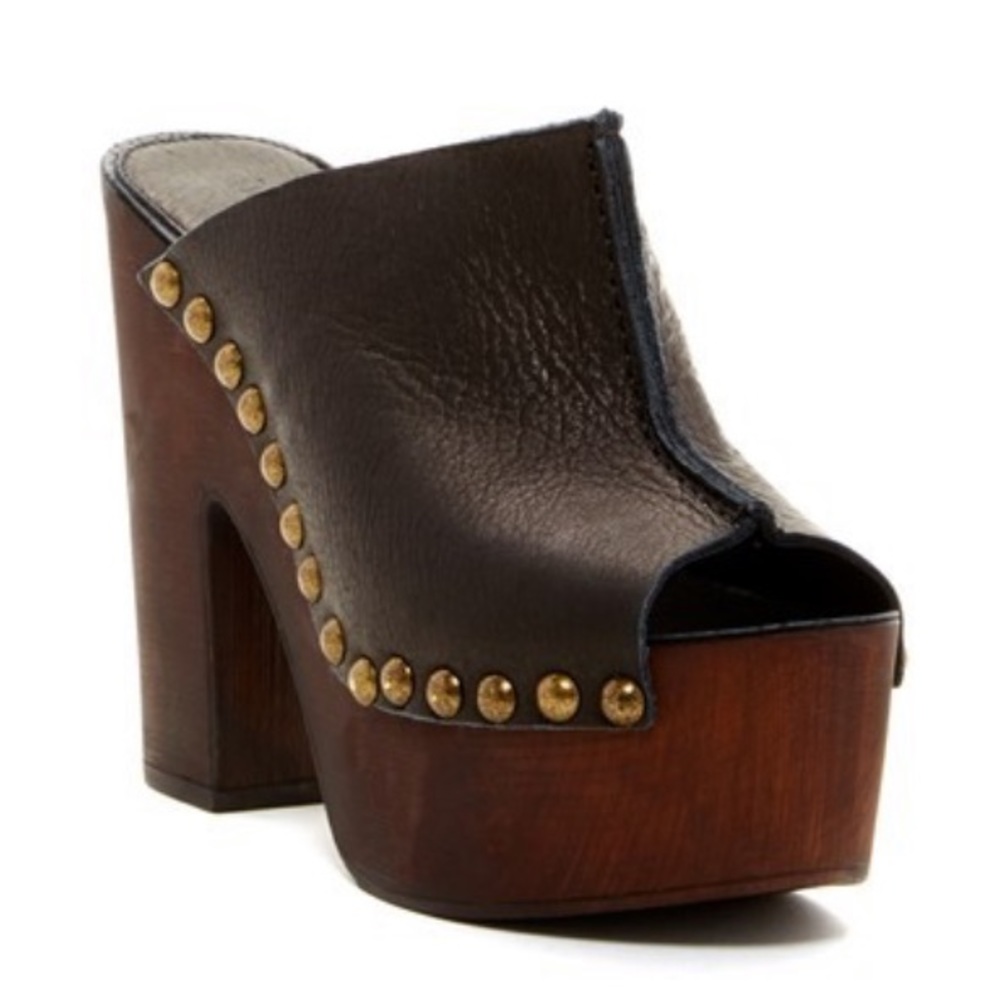 COPY - Charles David Mule